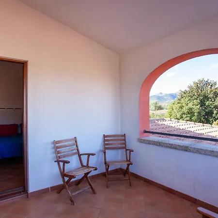 Holiday home Albamaranto *